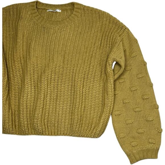 Moon & Madison Puff Sleeve Lightweight Sweater Size M - Picture 3 of 6